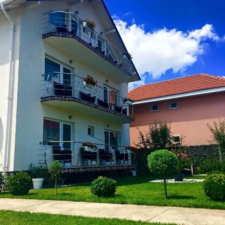 Pensión Mosel Două Mai
